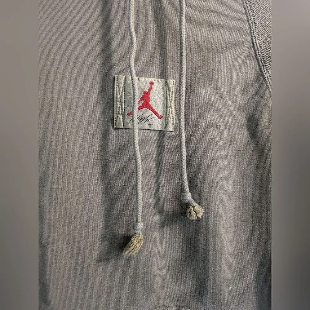 Jordan flight hoodie size small but runs bigger